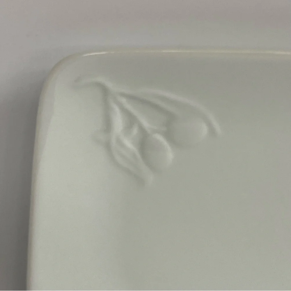 Crate & Barrel Plate Porcelain with Raised Olive Design For Cheese Snacks mint!